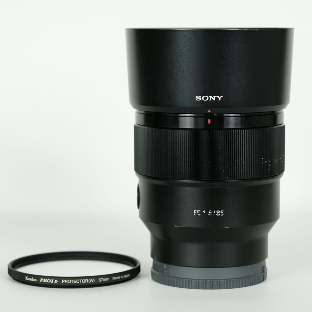 SONY FE 85mm F1.8 SEL85F18