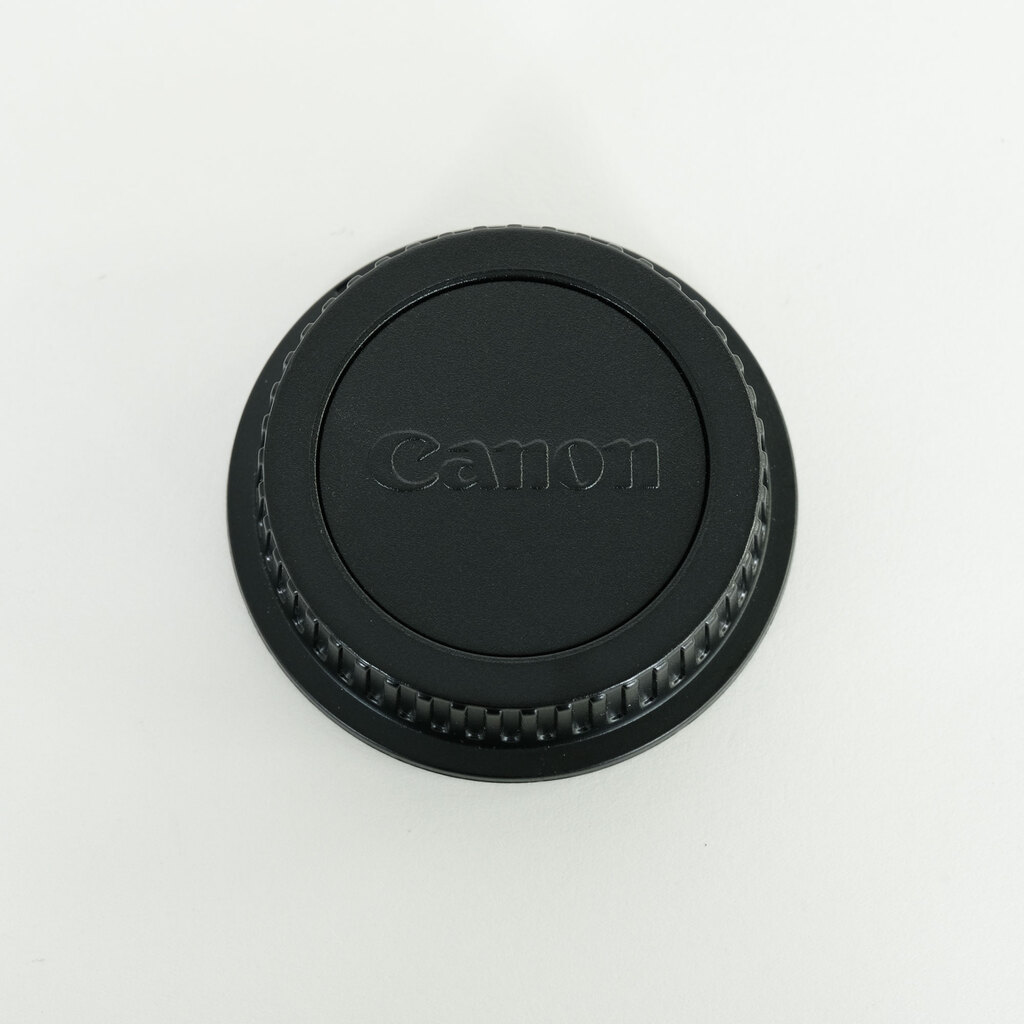 Canon EF24-70mm F4L IS USM Canon EF24-70mm F4L IS USM