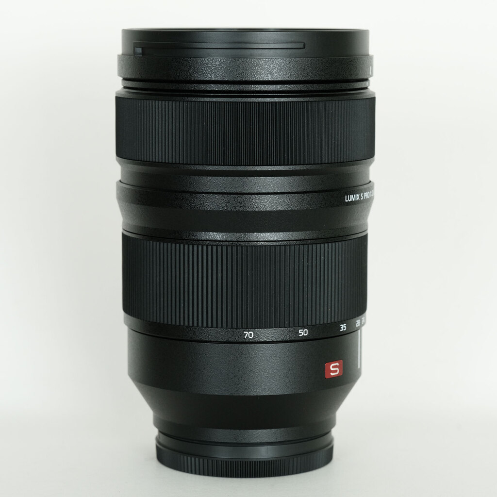 Panasonic LUMIX S PRO 24-70mm F2.8