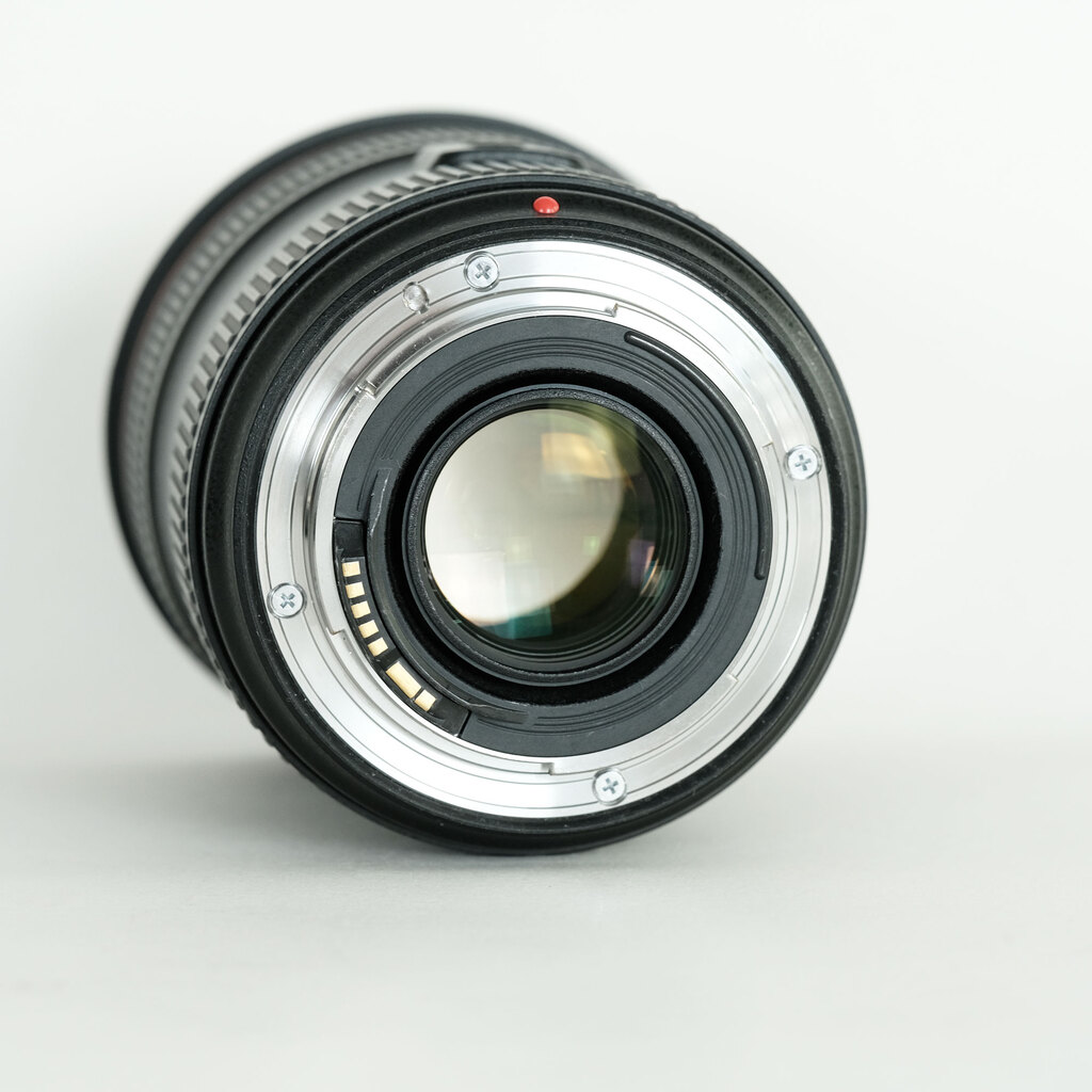Canon EF24-70mm F2.8L II USM Canon EF24-70mm F2.8L II USM
