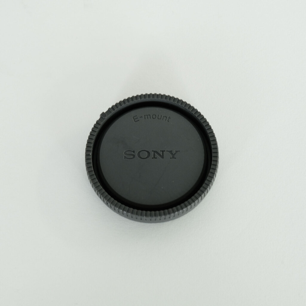 SONY E18-200mm F3.5-6.3 OSS SEL18200