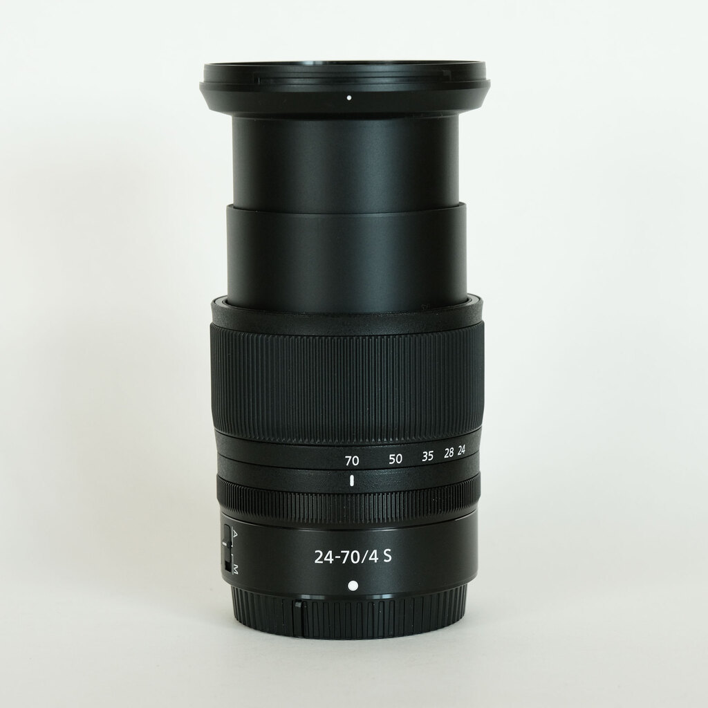 Nikon NIKKOR Z 24-70mm f/4 S Nikon NIKKOR Z 24-70mm f/4 S