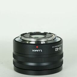 Panasonic LUMIX S 18-40mm F4.5-6.3 Panasonic LUMIX S 18-40mm F4.5-6.3