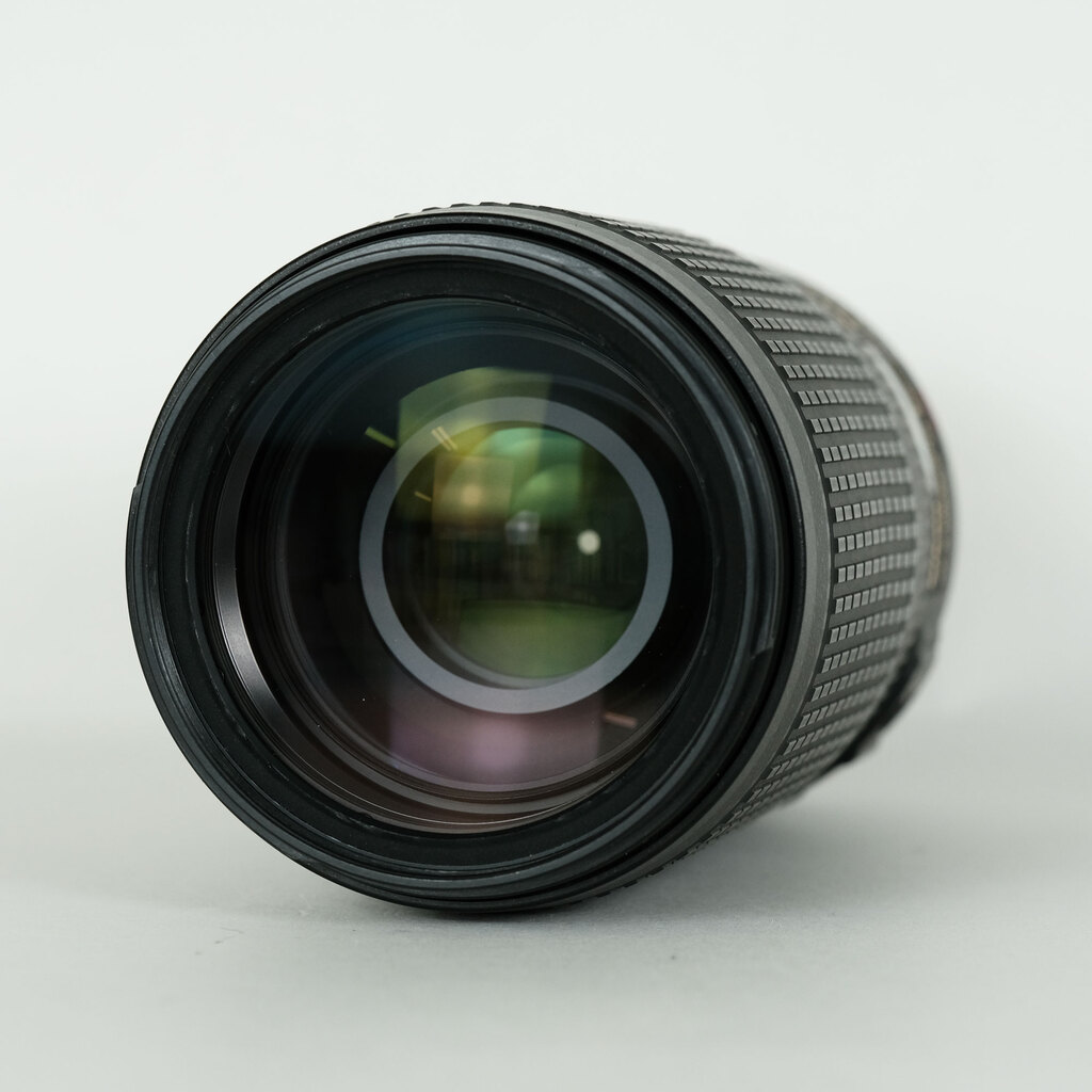 Nikon AF-S VR Zoom-Nikkor 70-300mm F4.5-5.6G IF-EDの出品
