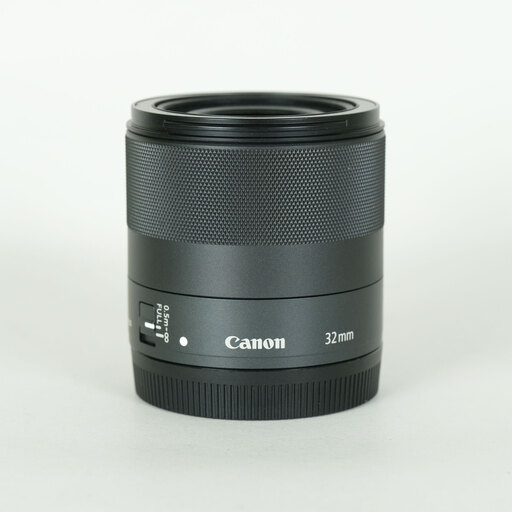 Canon EF-M32mm F1.4 STM