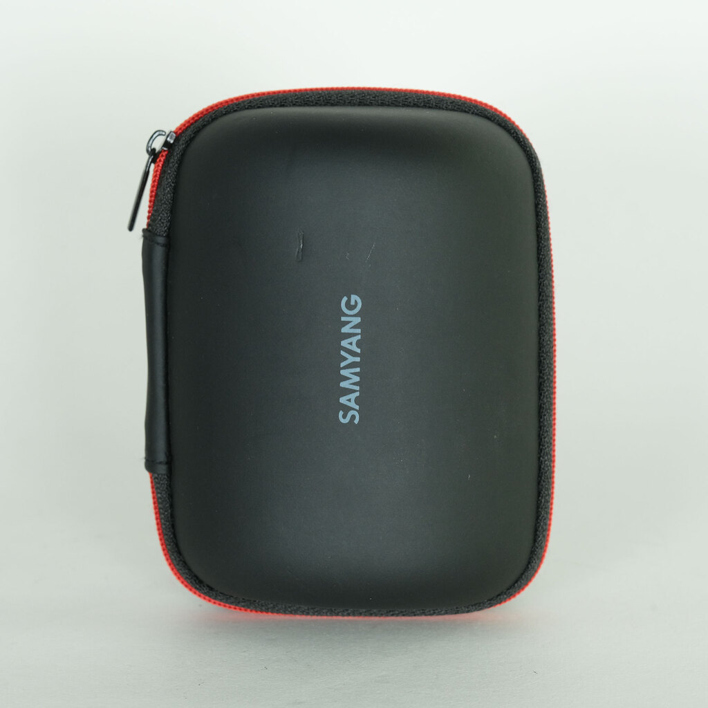 SAMYANG AF 12mm F2 X [フジフイルムX用]