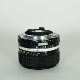 Nikon Ai Nikkor 28mm F2.8S