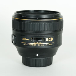 Nikon AF-S NIKKOR 58mm f/1.4G Nikon AF-S NIKKOR 58mm f/1.4G