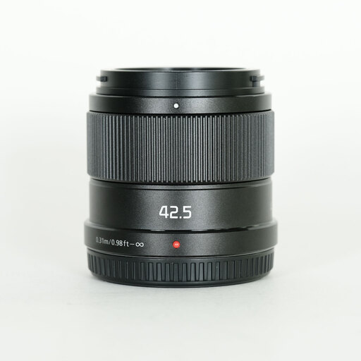 Panasonic LUMIX G 42.5mm / F1.7 ASPH. / POWER O.I.S.