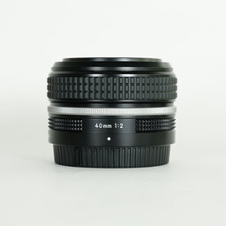 Nikon NIKKOR Z 40mm f/2 Nikon NIKKOR Z 40mm f/2