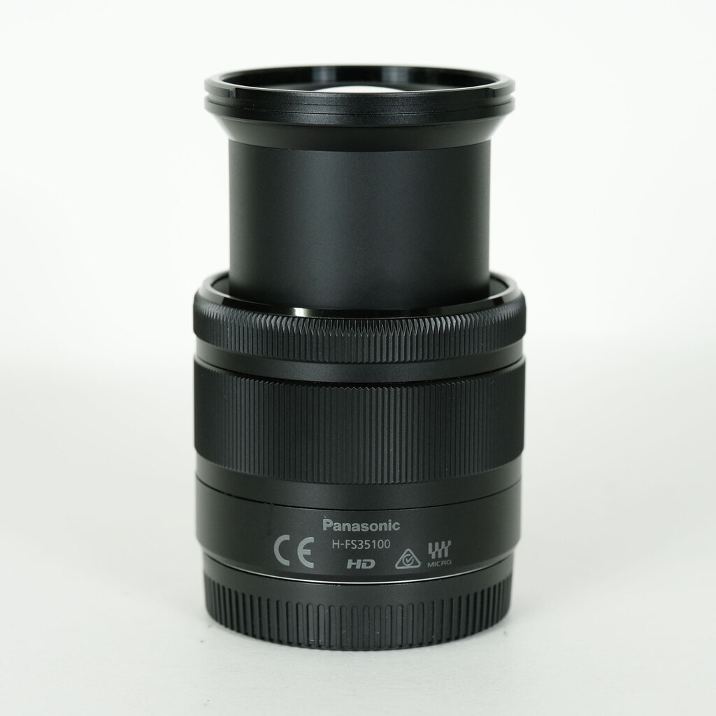 Panasonic LUMIX G VARIO 35-100mm / F4.0-5.6 ASPH. / MEGA O.I.S. Panasonic LUMIX G VARIO 35-100mm / F4.0-5.6 ASPH. / MEGA O.I.S.