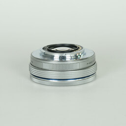 OLYMPUS M.ZUIKO DIGITAL ED 14-42mm F3.5-5.6 EZ シルバー OLYMPUS M.ZUIKO DIGITAL ED 14-42mm F3.5-5.6 EZ シルバー