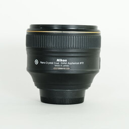Nikon AF-S NIKKOR 58mm f/1.4G Nikon AF-S NIKKOR 58mm f/1.4G
