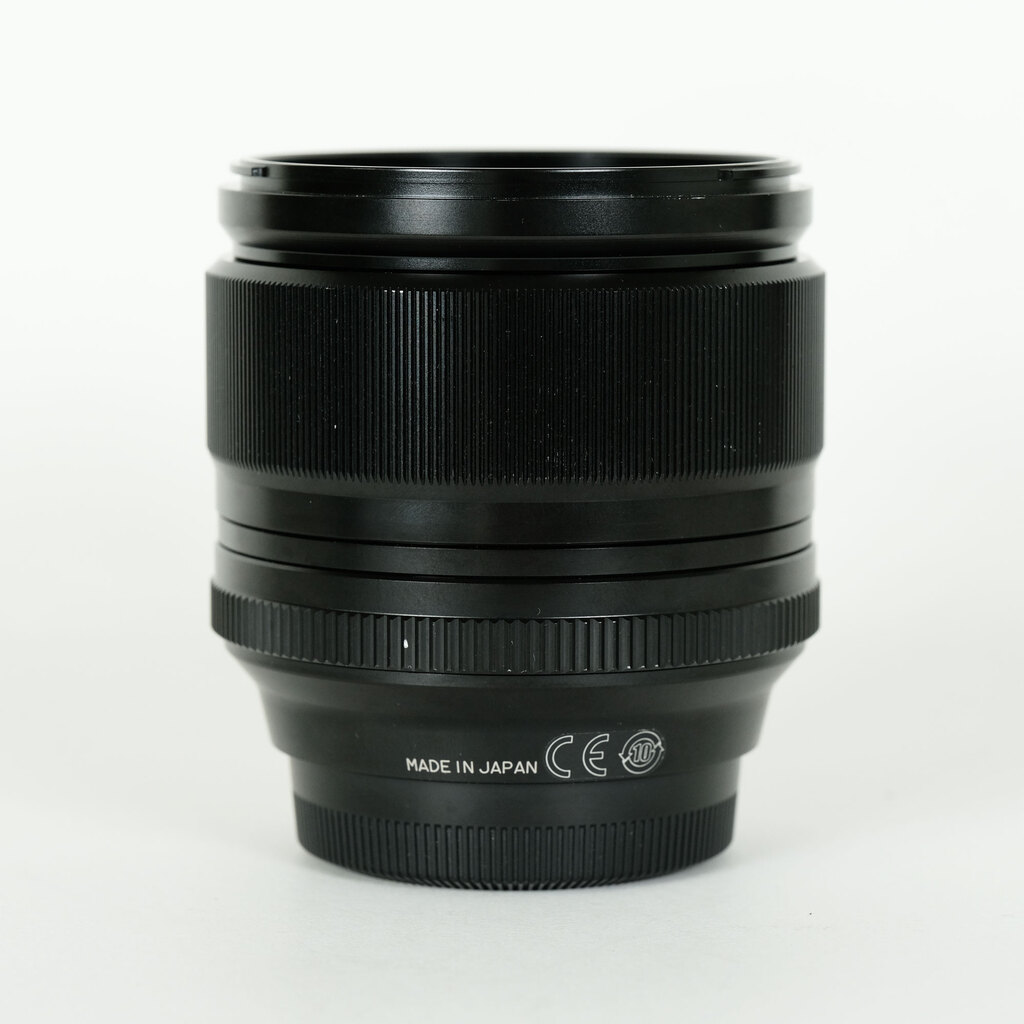 FUJIFILM XF56mmF1.2 R FUJIFILM XF56mmF1.2 R