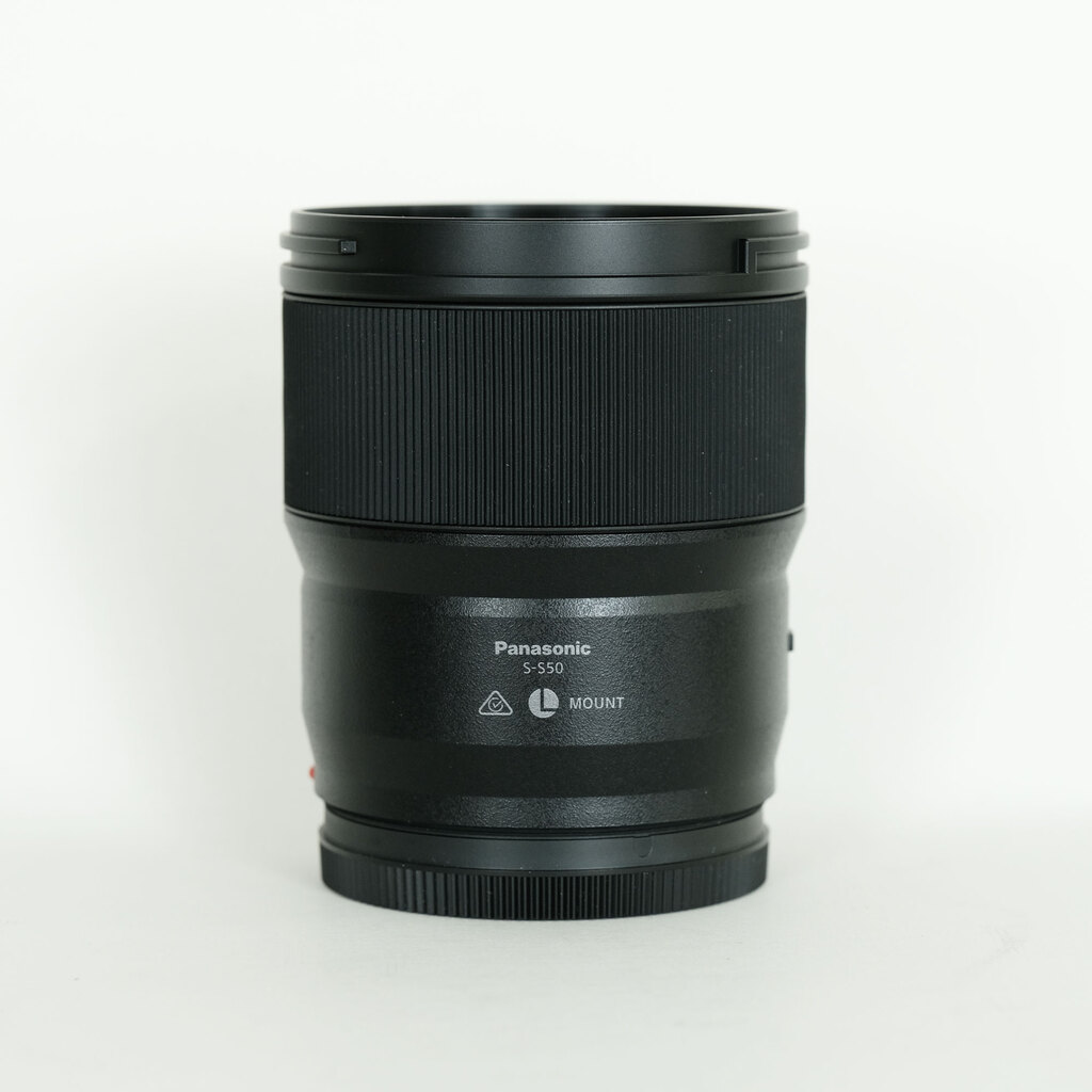 Panasonic LUMIX S 50mm F1.8 Panasonic LUMIX S 50mm F1.8