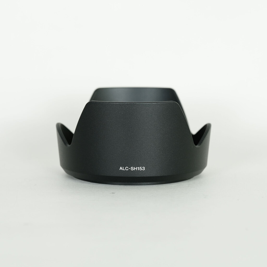 SONY E 18-135mm F3.5-5.6 OSS SEL18135