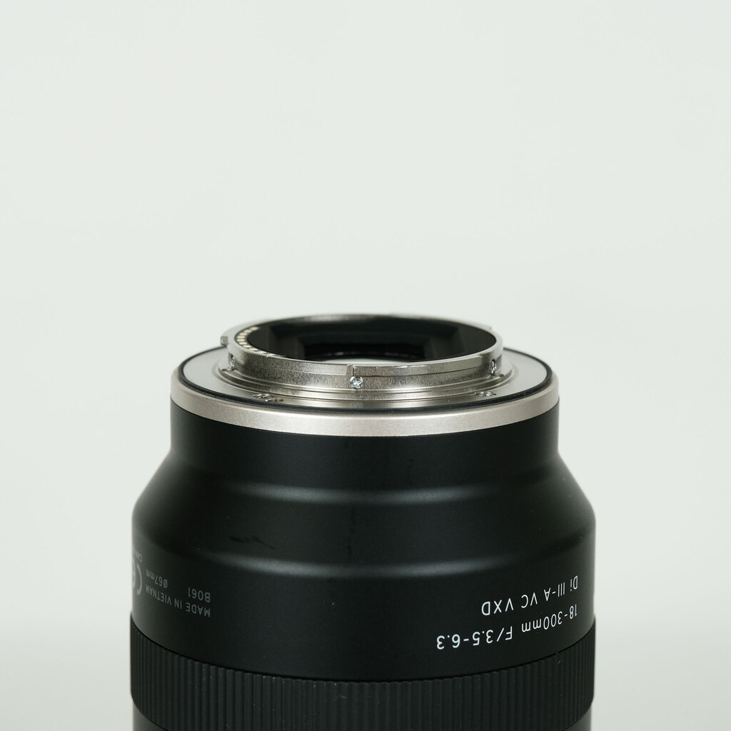 TAMRON 18-300mm F/3.5-6.3 Di III-A VC VXD (Model B061) [ソニーE用]