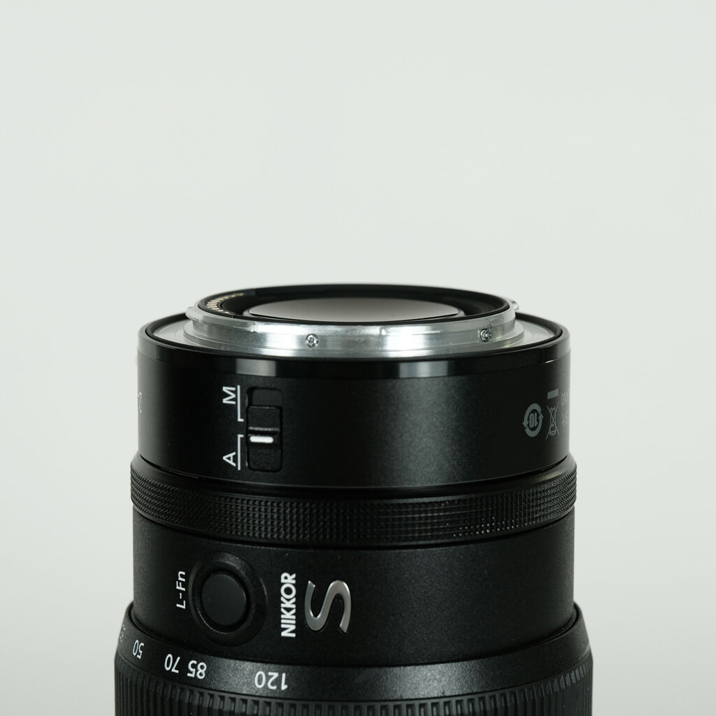 Nikon NIKKOR Z 24-120mm f/4 S Nikon NIKKOR Z 24-120mm f/4 S