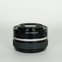 Nikon NIKKOR Z 40mm f/2 Nikon NIKKOR Z 40mm f/2