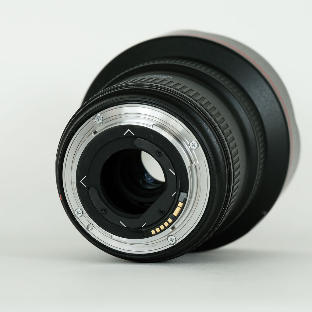 Canon EF11-24mm F4L USM Canon EF11-24mm F4L USM