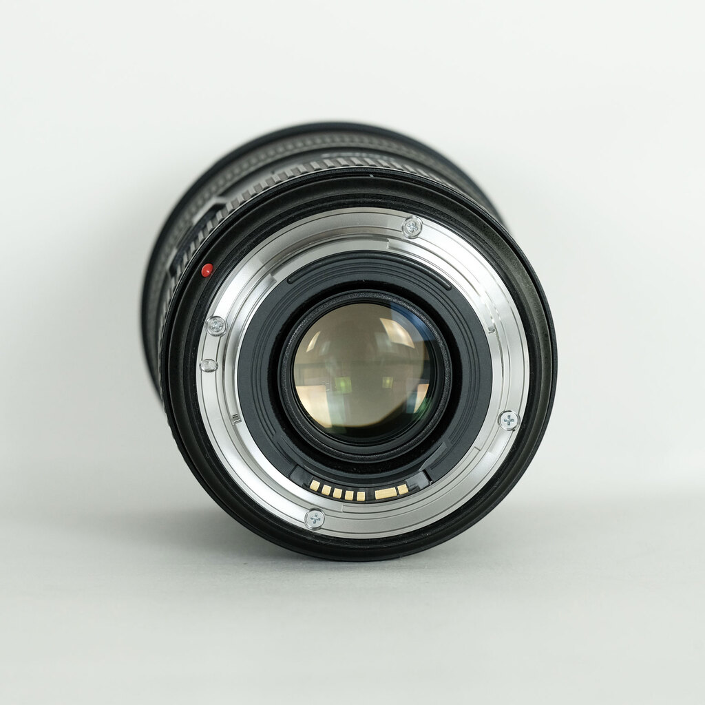 Canon EF24-70mm F2.8L II USM Canon EF24-70mm F2.8L II USM