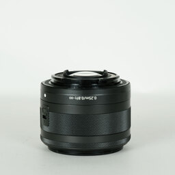 Canon EF-M15-45mm F3.5-6.3 IS STM Canon EF-M15-45mm F3.5-6.3 IS STM