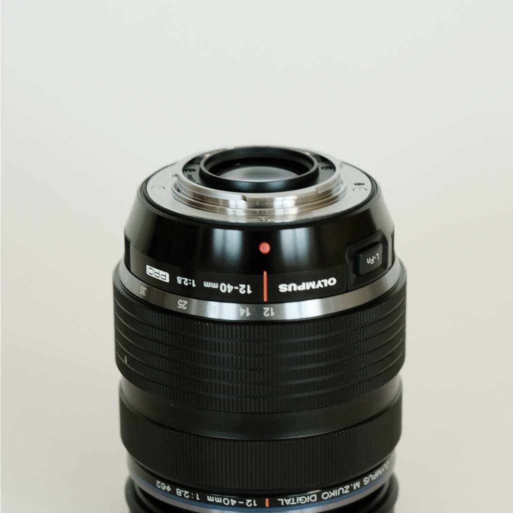 OLYMPUS M.ZUIKO DIGITAL ED 12-40mm F2.8 PRO