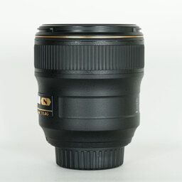 Nikon AF-S NIKKOR 35mm f/1.4G Nikon AF-S NIKKOR 35mm f/1.4G