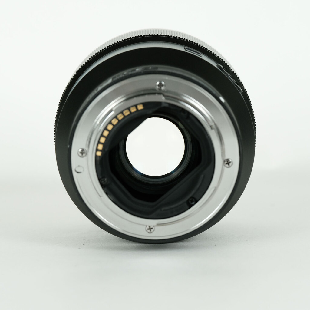 SONY FE 85mm F1.8 SEL85F18