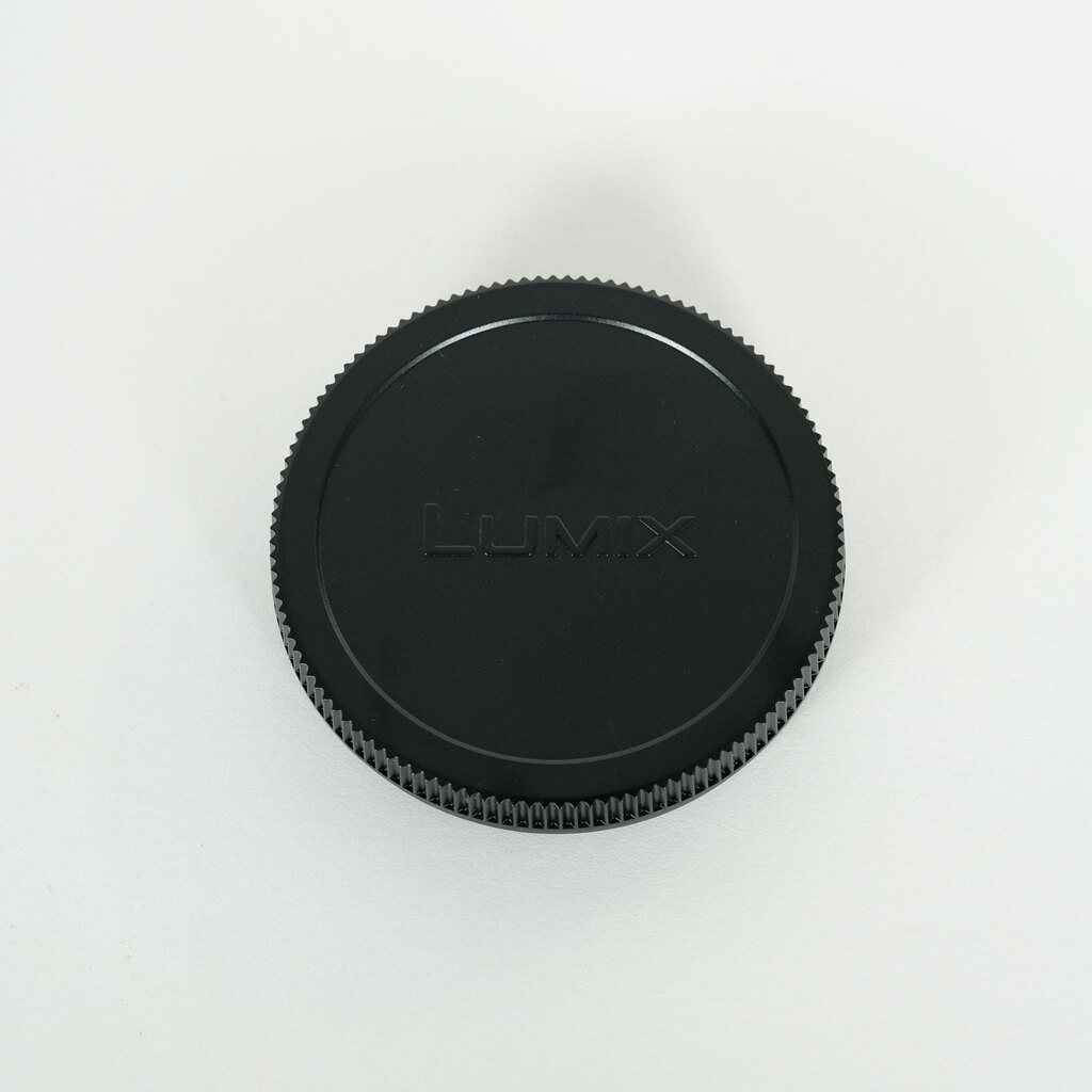 Panasonic LUMIX S 70-300mm F4.5-5.6 MACRO O.I.S.