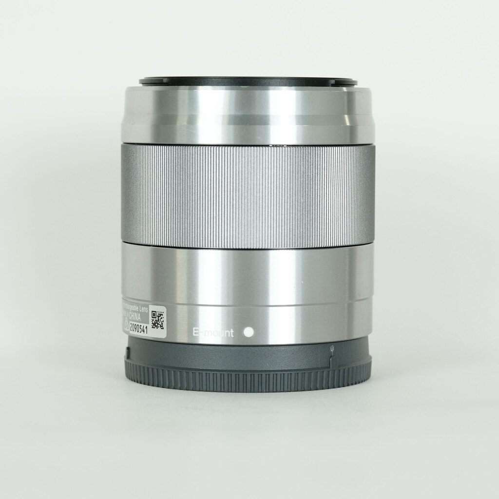 【最終値下げ/美品】SONY E 50mm F1.8 OSS レンズ 新品)SONY (ソニー) E 50mm F1.8 OSS SEL50F18 ブラック（商品ID