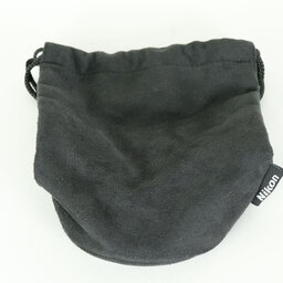 Nikon AF-S DX NIKKOR 18-200mm F3.5-5.6G ED VR II Nikon AF-S DX NIKKOR 18-200mm F3.5-5.6G ED VR II