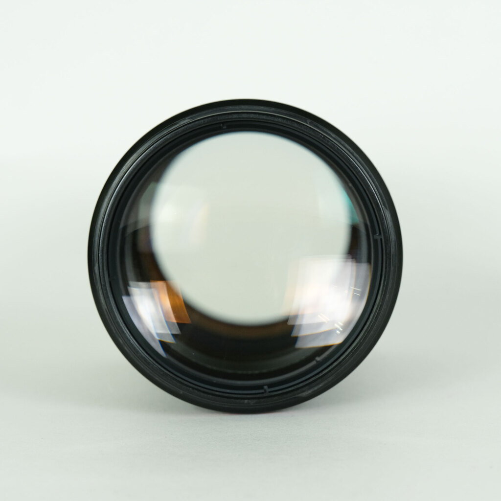 Canon EF135mm F2L USM Canon EF135mm F2L USM