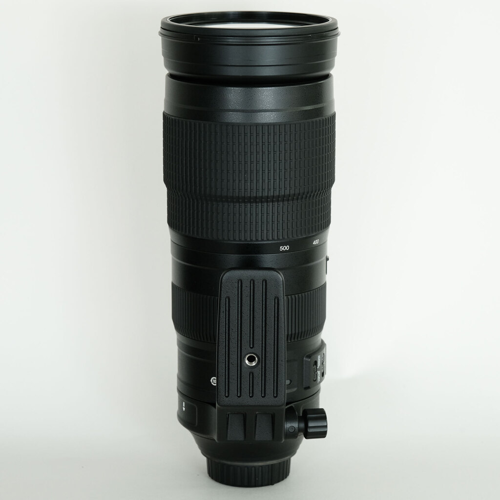 Nikon AF-S NIKKOR 200-500mm f/5.6E ED VR Nikon AF-S NIKKOR 200-500mm f/5.6E ED VR