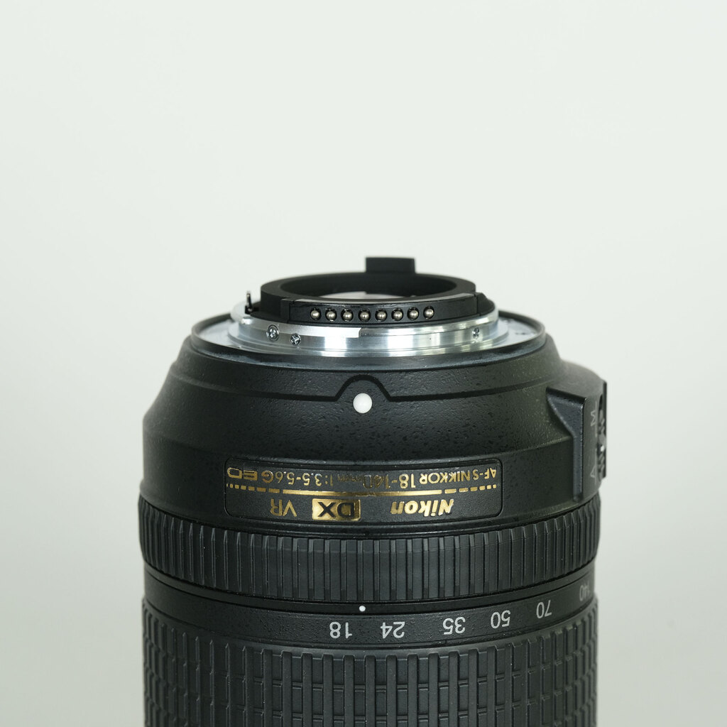 Nikon AF-S DX NIKKOR 18-140mm F3.5-5.6G ED VR