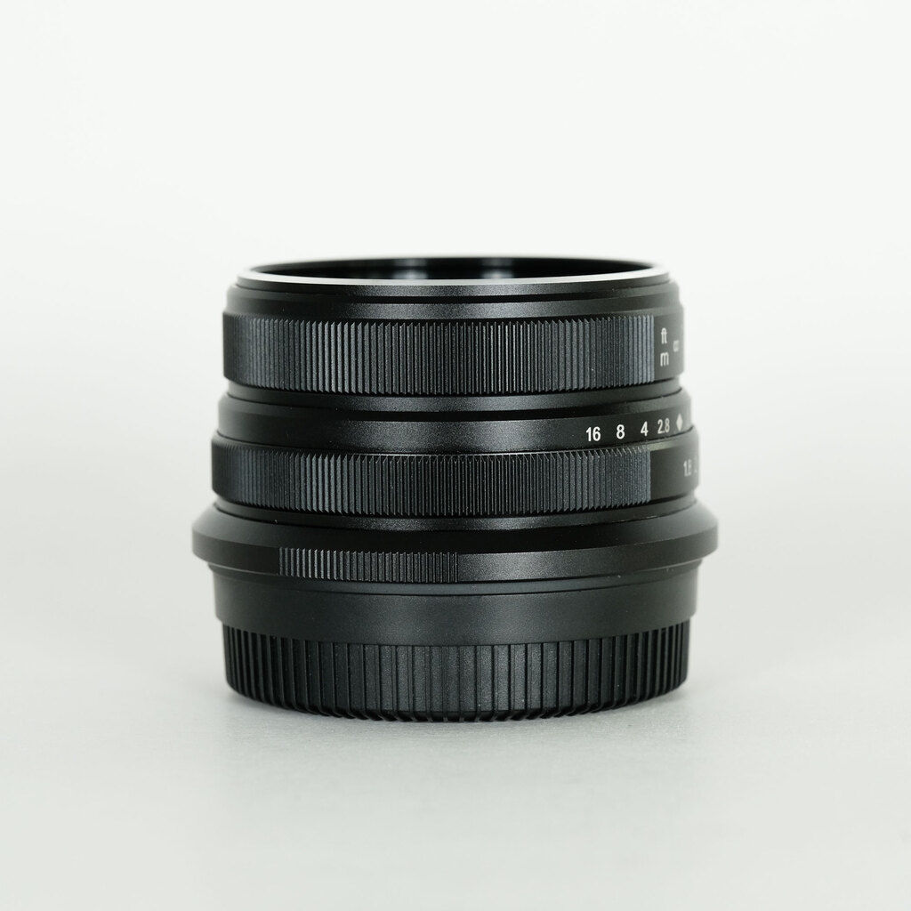 七工匠 7artisans 25mm F1.8 (フジフイルムX用) ブラック