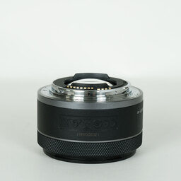 Canon RF16mm F2.8 STM Canon RF16mm F2.8 STM