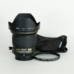 Nikon AF-S NIKKOR 20mm f/1.8G ED Nikon AF-S NIKKOR 20mm f/1.8G ED