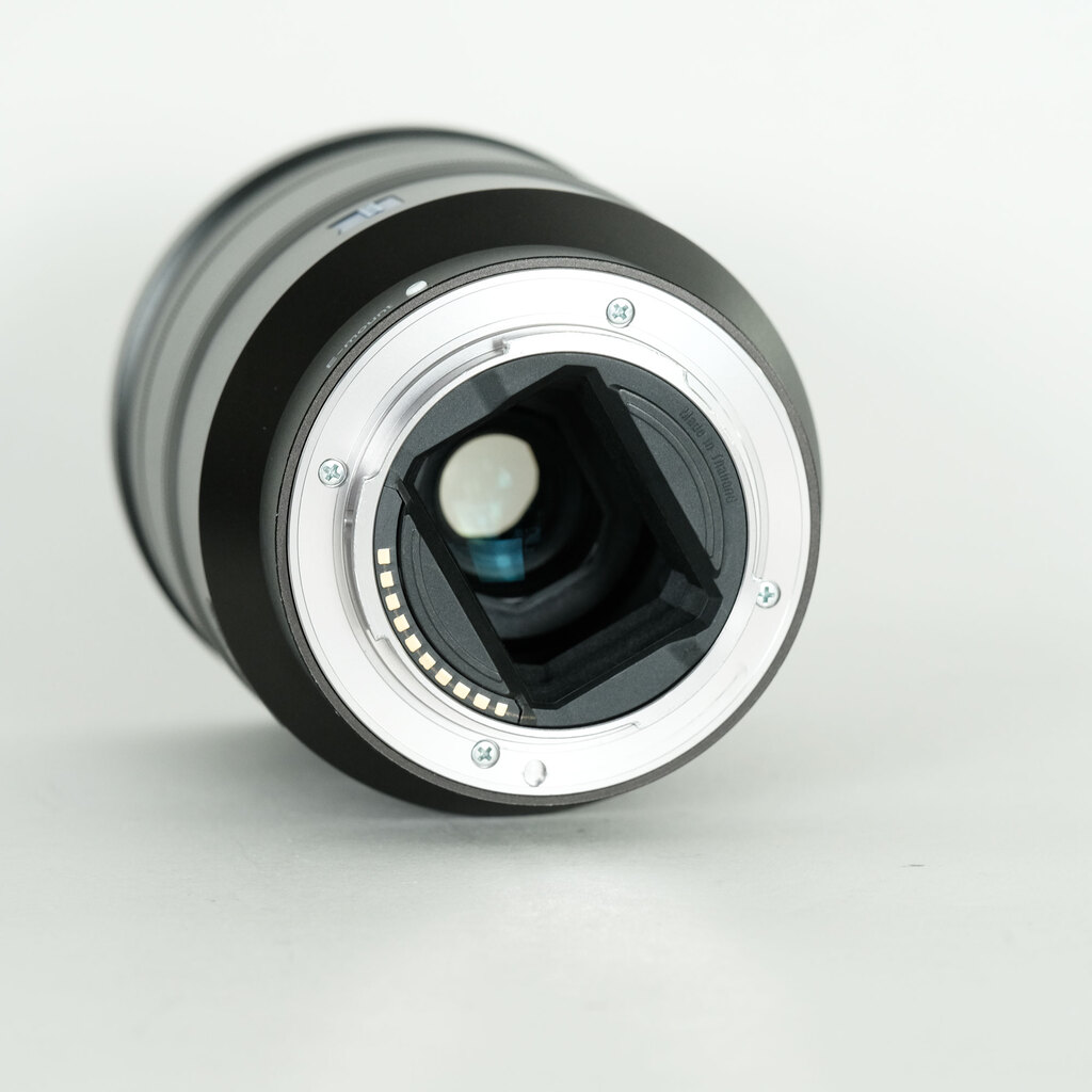 SONY Vario-Tessar T* FE 16-35mm F4 ZA OSS SEL1635Z SONY Vario-Tessar T* FE 16-35mm F4 ZA OSS SEL1635Z