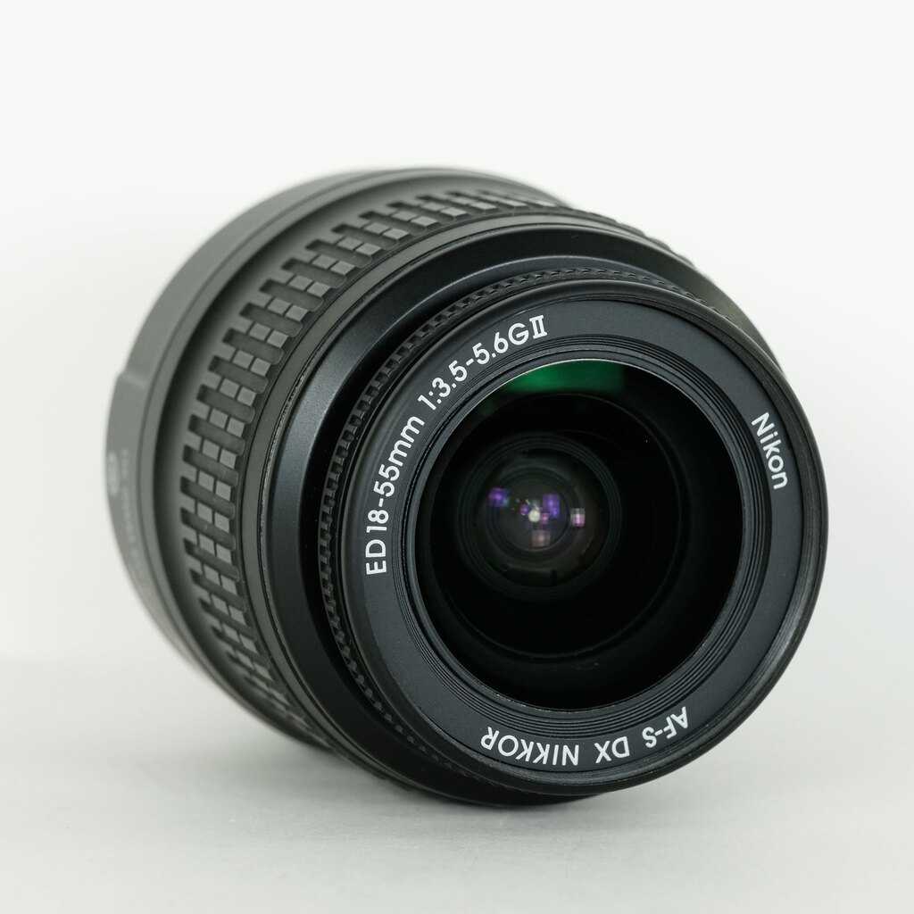 Nikon AF-S DX ED 18-55mm F3.5-5.6 GII ブラック Nikon AF-S DX ED 18-55mm F3.5-5.6 GII ブラック