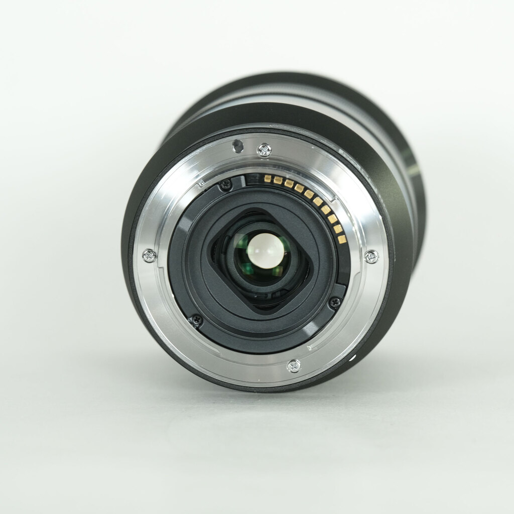 SONY E PZ 18-105mm F4 G OSS SELP18105G SONY E PZ 18-105mm F4 G OSS SELP18105G