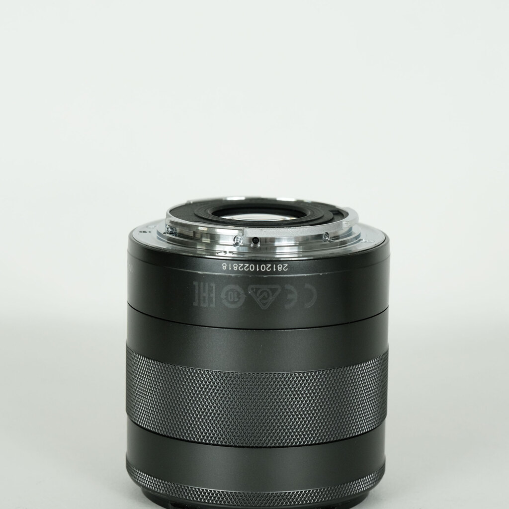 Canon EF-M18-55mm F3.5-5.6 IS STM