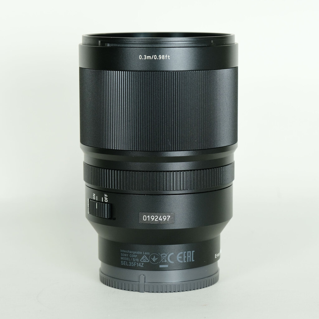 セール！SEL35F14Z SONY 美品中古⑬ Distagon T* FE 35mm F1.4 ZA