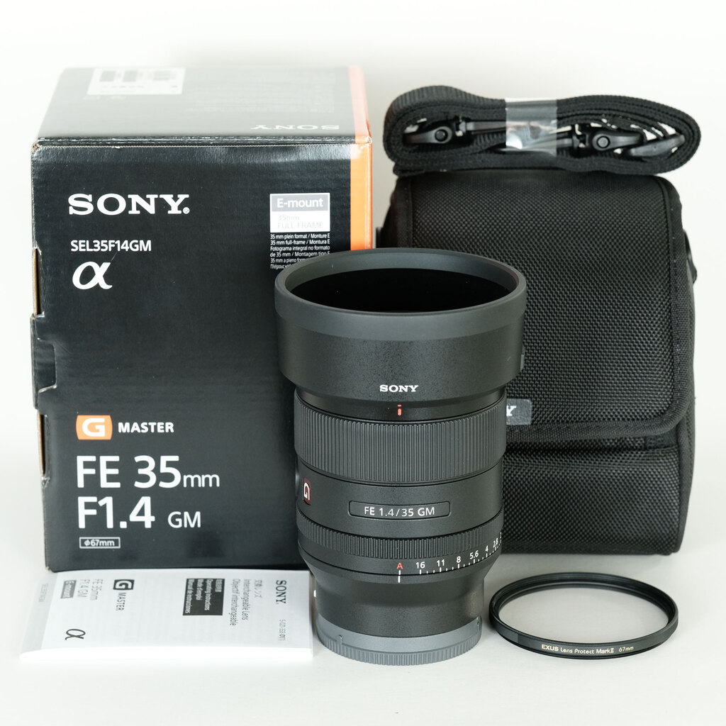 【美品】FE 35mm F1.4 GM / SEL35F14GM Amazon.com : Sony FE 35mm F1.4 GM Full-Frame Large-Aperture
