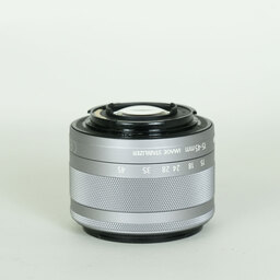 Canon EF-M15-45mm F3.5-6.3 IS STM