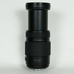 Panasonic LUMIX G VARIO 100-300mm / F4.0-5.6 II / POWER O.I.S. Panasonic LUMIX G VARIO 100-300mm / F4.0-5.6 II / POWER O.I.S.