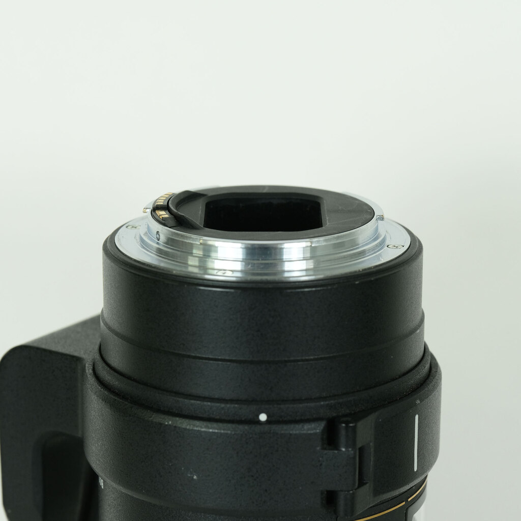 TAMRON SP 180mm F3.5 Di LD[IF] MACRO 1:1/B01E(キヤノンEF用)