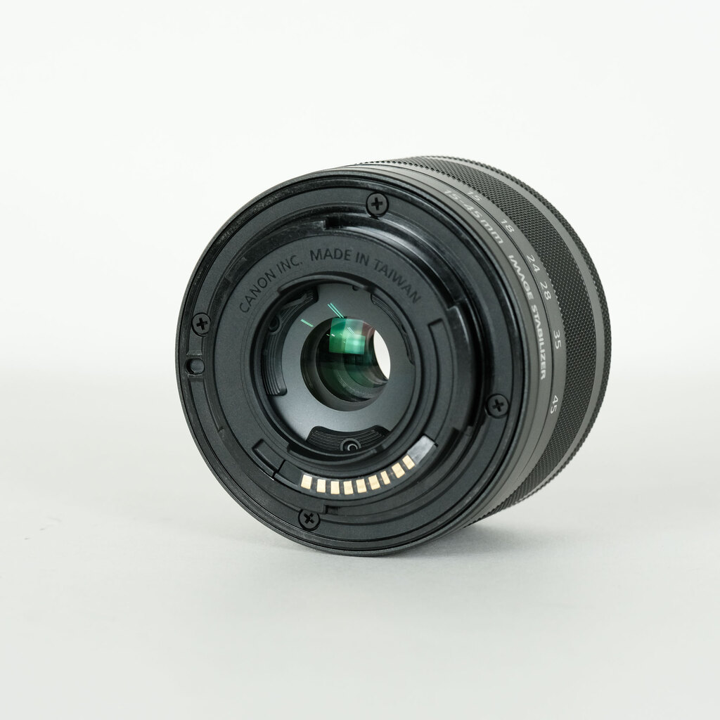 Canon EF-M15-45mm F3.5-6.3 IS STM Canon EF-M15-45mm F3.5-6.3 IS STM