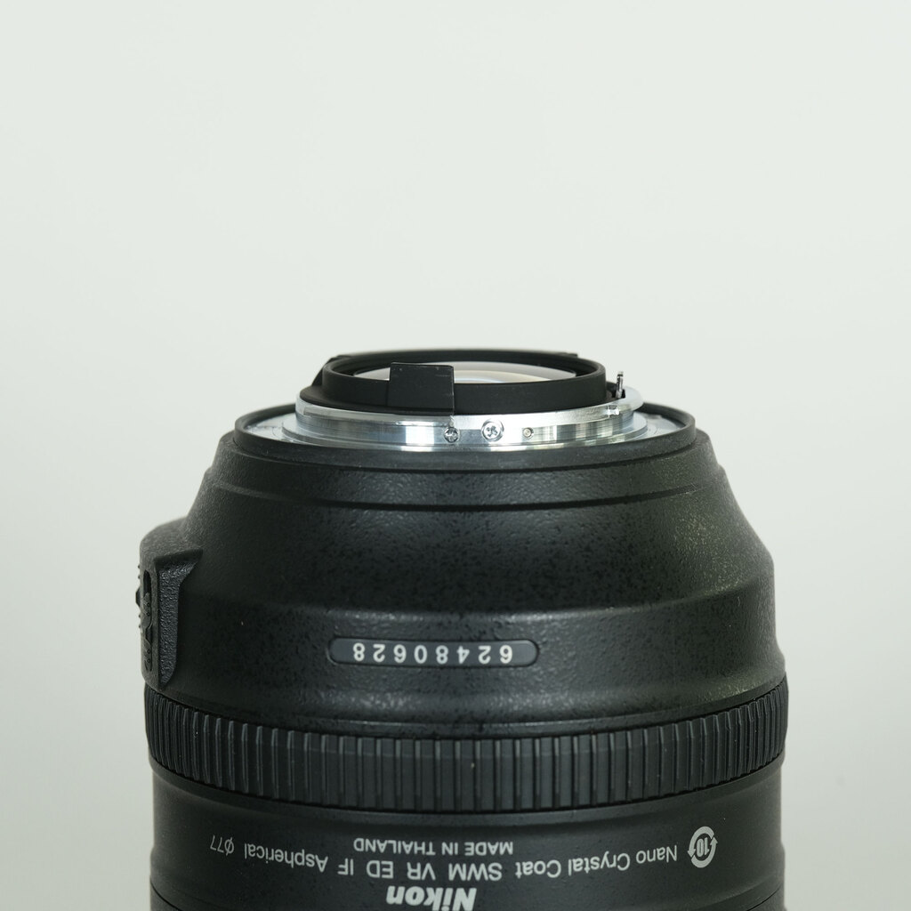 Nikon AF-S NIKKOR 24-120mm f/4G ED VR Nikon AF-S NIKKOR 24-120mm f/4G ED VR