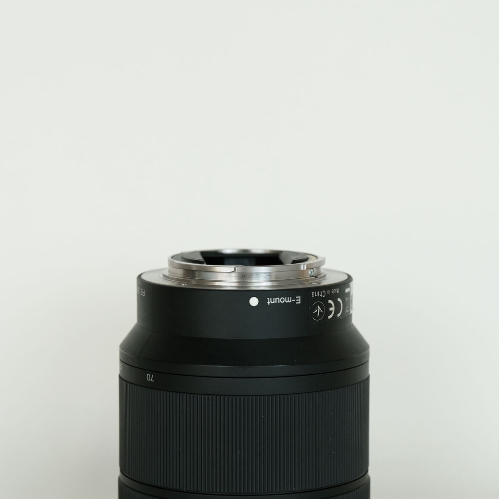 SONY FE 28-70mm F3.5-5.6 OSS SEL2870 SONY FE 28-70mm F3.5-5.6 OSS SEL2870